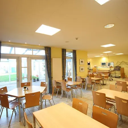 Hostel Djh Warnemunde *